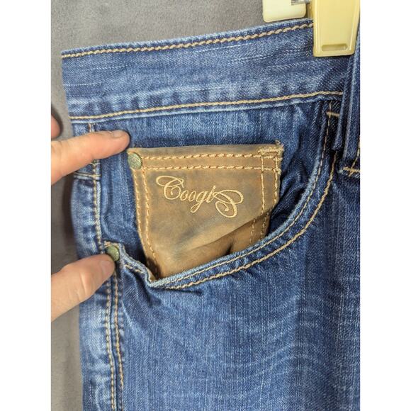 COOGI Mens Jeans Embroidered Leather Pocket Relaxed Size 46×36 Actually 44x35 - Picture 4 of 16